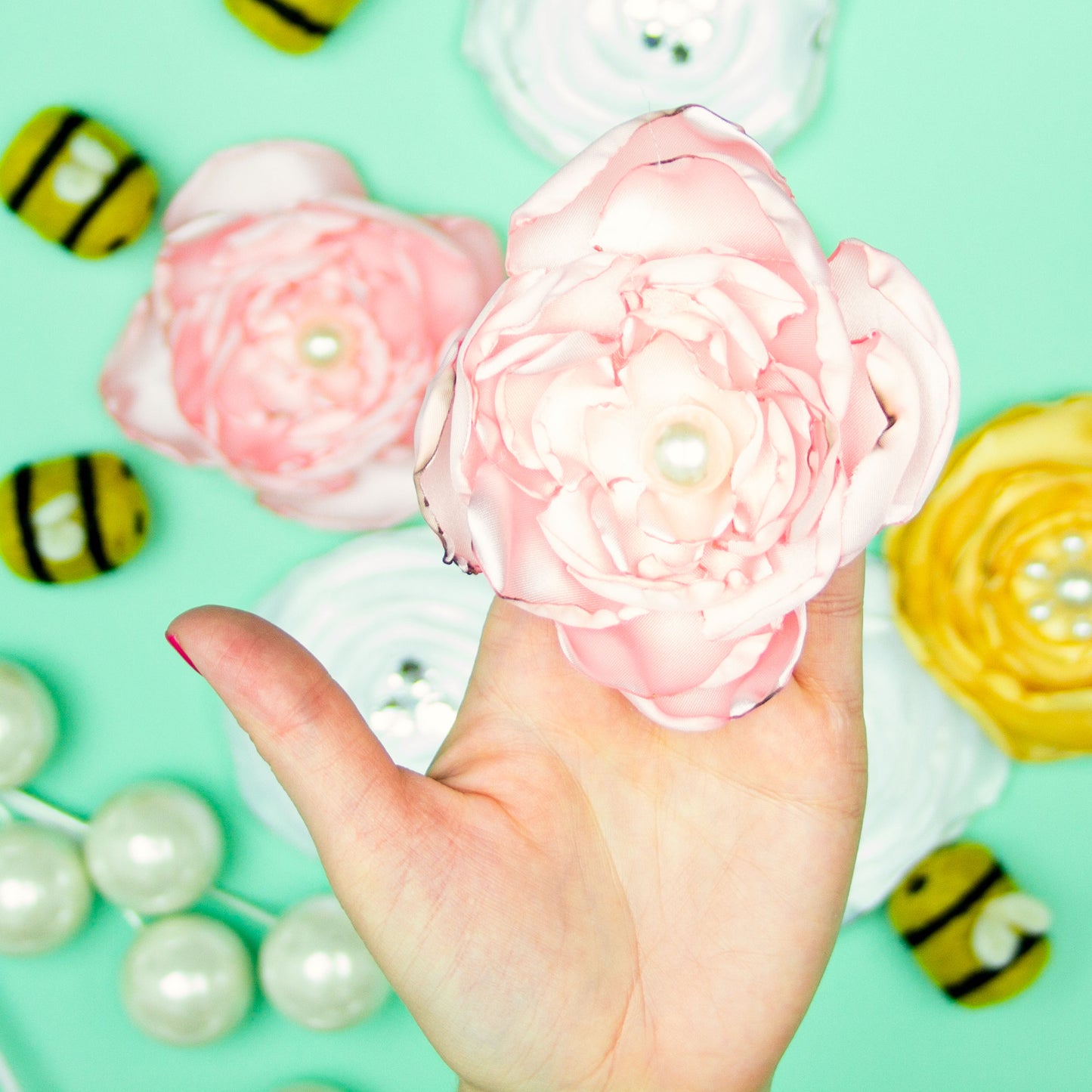 Vintage Satin flowers Instructions, Pattern and SVG Files
